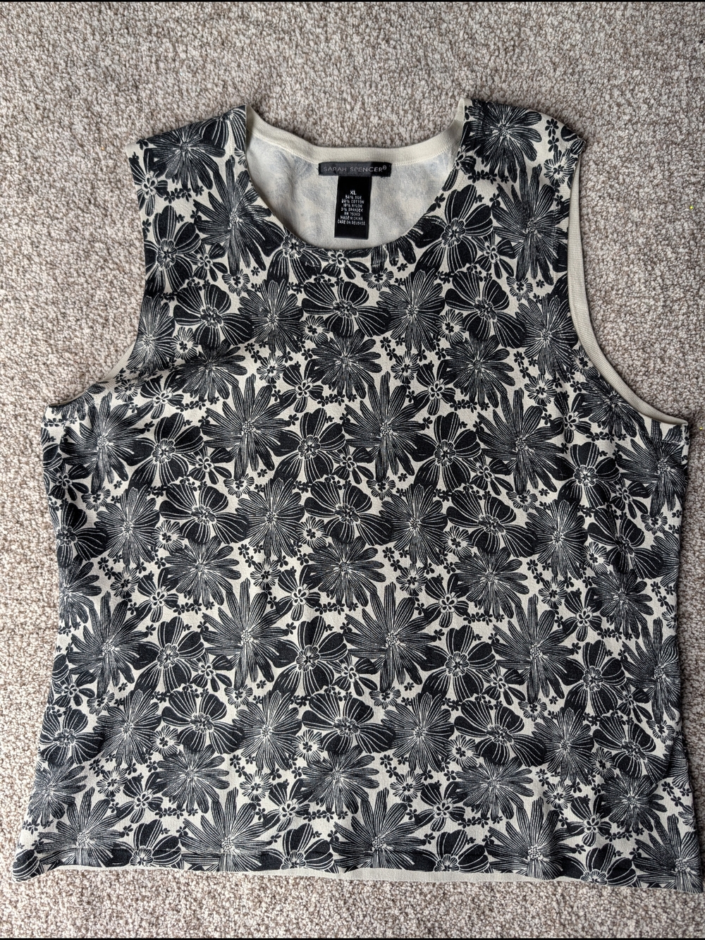 Sarah Spencer Silk Blend Floral Knit Tank Neutral Old Money Minimalist Top - Picture 2 of 5